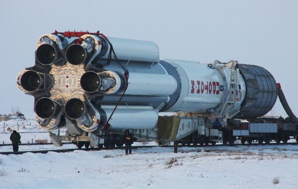Une fusée porteuse russe Proton-M (archives) - Sputnik Afrique