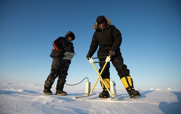 A deux pas du Pôle Nord: expédition Konioukhov-Simonov - Sputnik Afrique