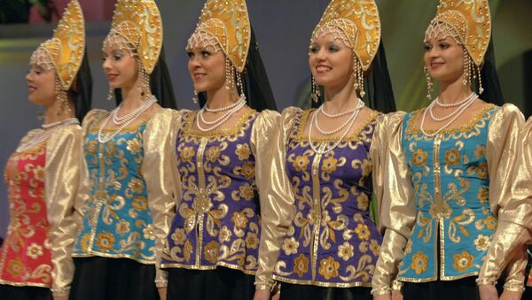 Danseuses de l'Ensemble de chants et danses de l'Armée russe - Sputnik Afrique