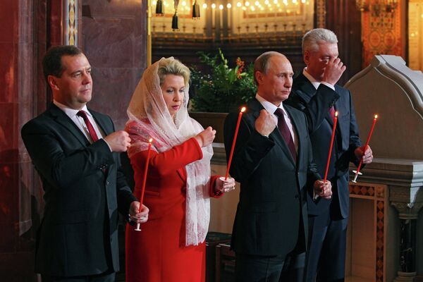 Poutine félicite les orthodoxes célébrant Pâques - Sputnik Afrique