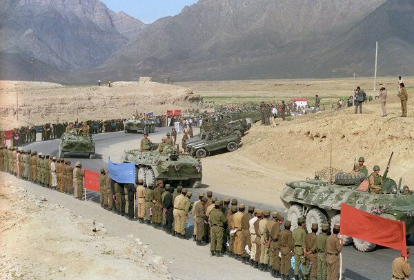 Afghanistan: mai 1988, retrait des troupes soviétiques - Sputnik Afrique