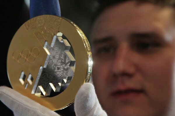Présentation des médailles des JO 2014 - Sputnik Afrique