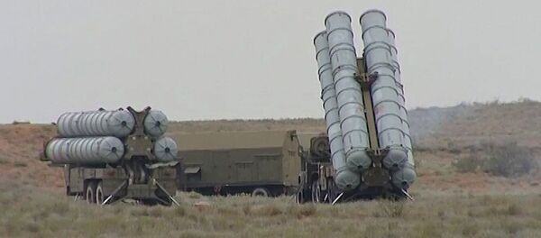 Des missiles S-300 en action en Russie - Sputnik Afrique