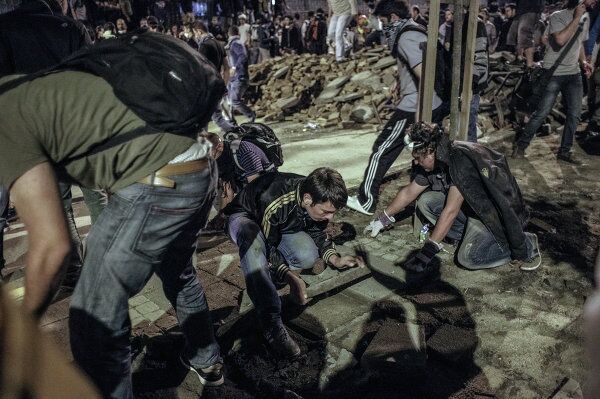 Heurts entre manifestants et policiers au centre d'Istanbul - Sputnik Afrique