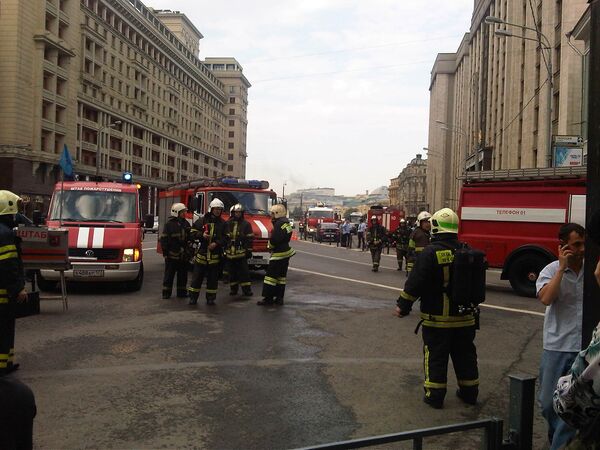 Incendie dans le métro de Moscou, 4.500 personnes évacuées - Sputnik Afrique