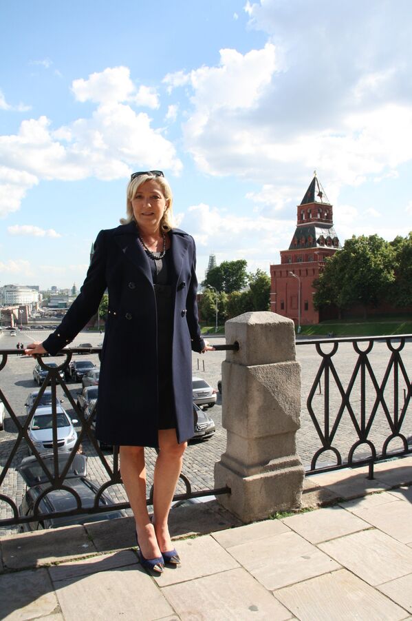 Marine Le Pen en visite à Moscou - Sputnik Afrique