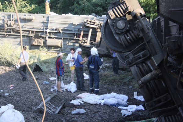 Russie: un train déraille au Kouban, 76 blessés - Sputnik Afrique