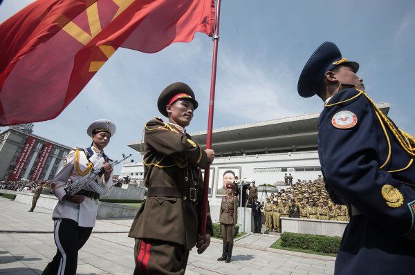 Un défilé militaire monstre à Pyongyang - Sputnik Afrique
