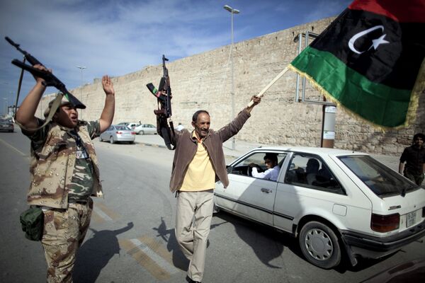 Libye: 27 prisonniers torturés à mort depuis la chute de Kadhafi - Sputnik Afrique
