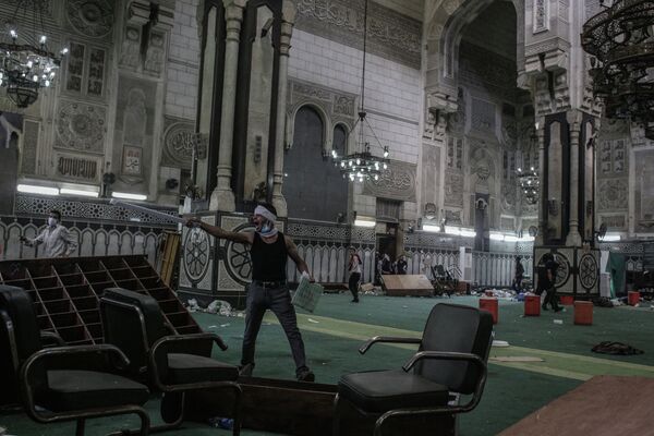 La situation près de la mosquée Al-Fath au Caire - Sputnik Afrique