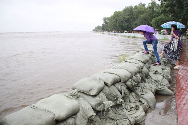 Extrême-Orient/inondations: 20.000 personnes évacuées - Sputnik Afrique