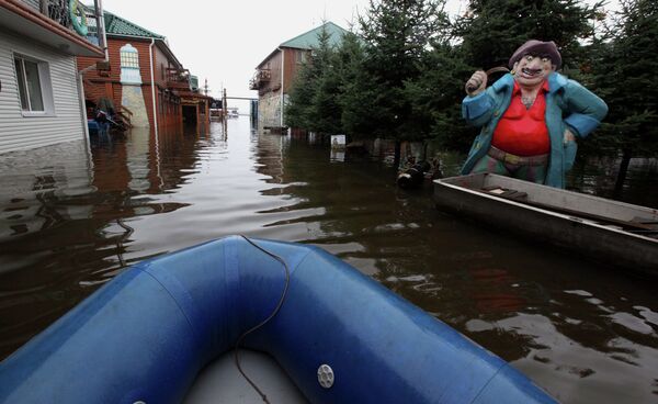 Russie/région de Khabarovsk: 8.000 personnes luttent contre les inondations - Sputnik Afrique