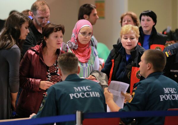Syrie: 950 ressortissants russes et de la CEI évacués depuis 2011 - Sputnik Afrique