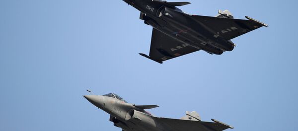 Французские многоцелевые истребители Dassault Rafale - Sputnik Afrique