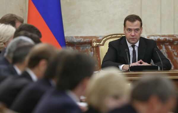 Russie: vers un transit de 3 jours sans visas (Medvedev) - Sputnik Afrique
