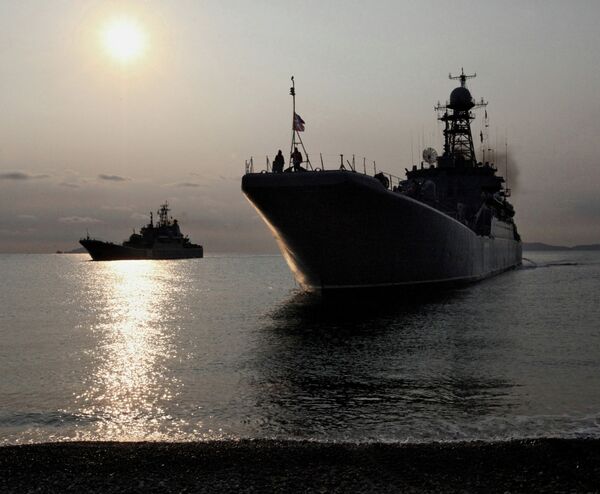 Exercices de l'Otan: la participation de navires russes possible en 2014. (Аrchive) - Sputnik Afrique