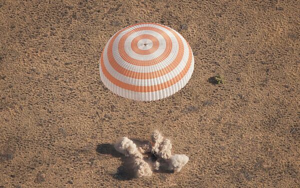 Comment atterrissent des cosmonautes - Sputnik Afrique