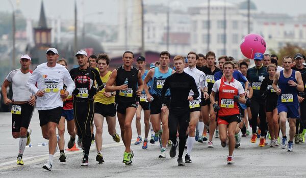Les participants de le Premier marathon de Moscou - Sputnik Afrique