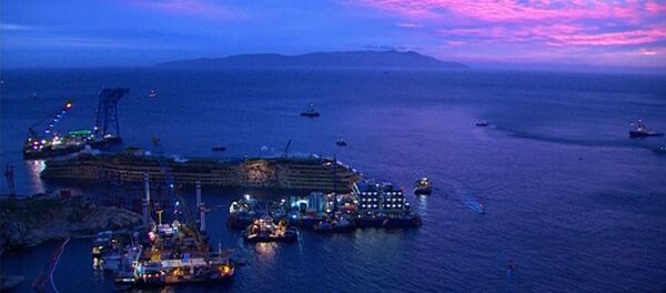 Redressement du paquebot naufragé Costa Concordia - Sputnik Afrique