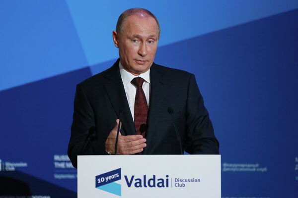 Club Valdaï: Poutine évoque la Syrie, la présidentielle 2018 et l'idée nationale (SYNTHESE) - Sputnik Afrique