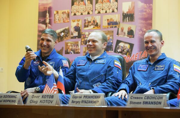 ISS: les équipages de la prochaine mission approuvés - Sputnik Afrique