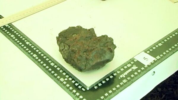 Météorite de Tcheliabinsk: 5 éventuels fragments retrouvés - Sputnik Afrique