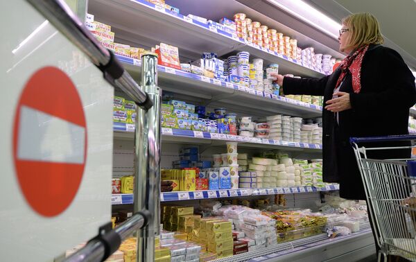 La Russie décrète un embargo sur les produits laitiers lituaniens - Sputnik Afrique
