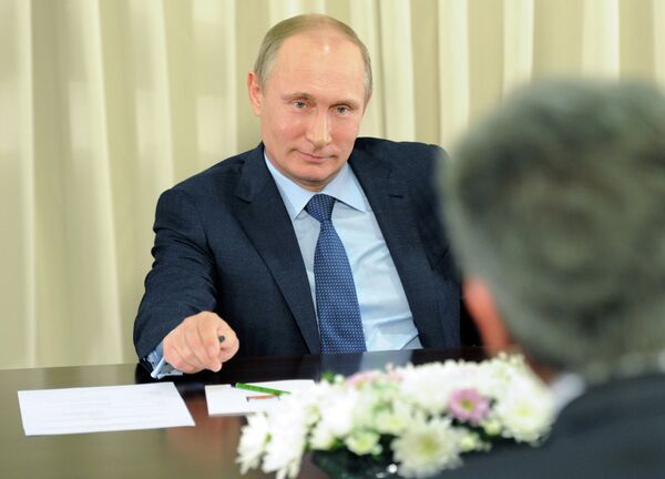 Russie: Poutine salue les investissements de Siemens - Sputnik Afrique