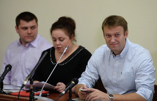 Procès Navalny: la peine commuée en sursis - Sputnik Afrique