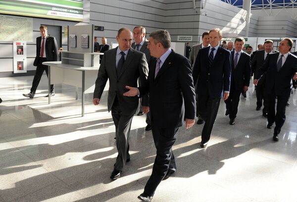 JO de Sotchi: Poutine inaugure une gare ferroviaire à Adler - Sputnik Afrique