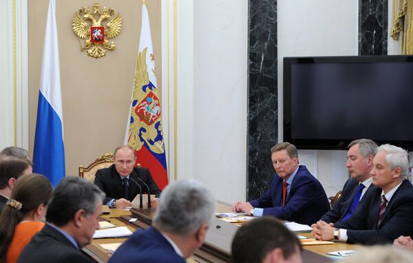 Le président russe Vladimir Poutine lors d'une réunion du Conseil de lutte anticorruption - Sputnik Afrique