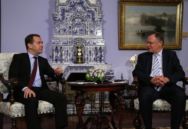 Le premier ministre russe Dmitri Medvedev avec le président du Bundesrat Stephan Weil - Sputnik Afrique