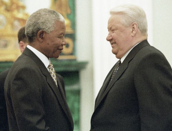 Mandela, mort d'une icône à la réputation irréprochable - Sputnik Afrique