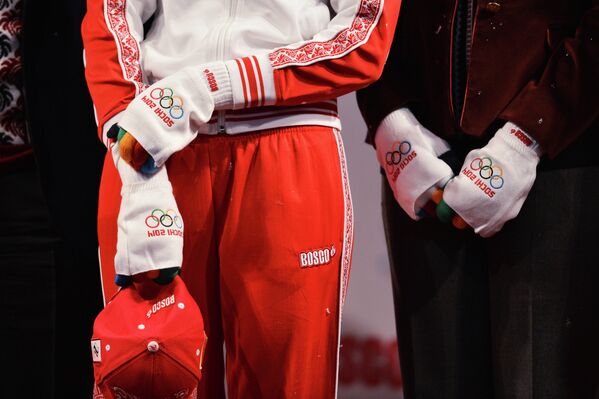 Nouvel uniforme olympique russe: Pégase et griffon - Sputnik Afrique