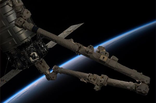 Le cargo Cygnus arrimé avec succès à l'ISS - Sputnik Afrique