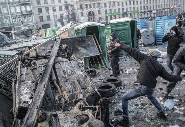 Ukraine: pas de sanctions européennes pour le moment (Bildt) - Sputnik Afrique