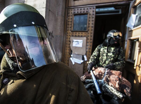 Ukraine: le parlement approuve une amnistie pour les protestataires - Sputnik Afrique
