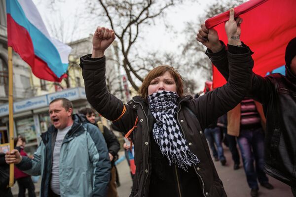 Manifestation pro-russe à Simferopol - Sputnik Afrique