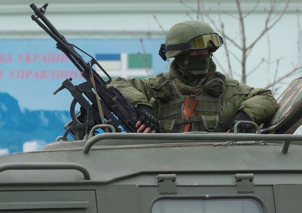Crimée: Kiev dément la désertion de ses troupes - Sputnik Afrique