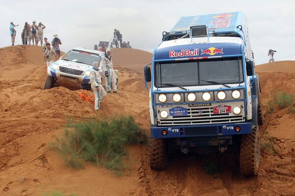 Rallye Route de la soie: l'édition 2014 annulée - Sputnik Afrique