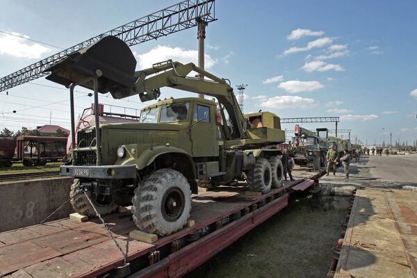 La Russie rend pour 1 md USD de matériel de guerre à l'Ukraine - Sputnik Afrique