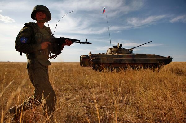 86% des Russes estiment que l'armée est capable de défendre la Russie en cas d'une menace de guerre - Sputnik Afrique