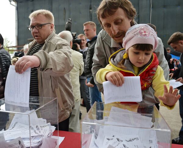 Donetsk/référendum: 89,7% des votants disent oui à l'indépendance - Sputnik Afrique