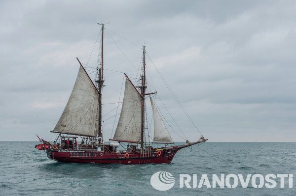 Mer Noire: la régate de gros voiliers arrive à Sotchi - Sputnik Afrique