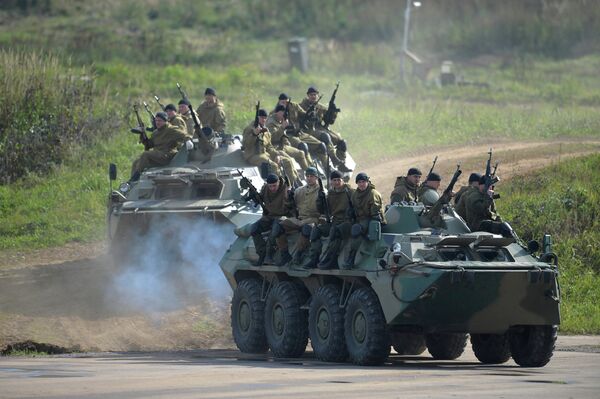 Russie: le retrait des troupes de la frontière ukrainienne prendra 20 jours - Sputnik Afrique