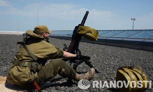 Ukraine: les combats à l'aéroport de Donetsk Ukraine: les combats à l'aéroport de Donetsk - Sputnik Afrique