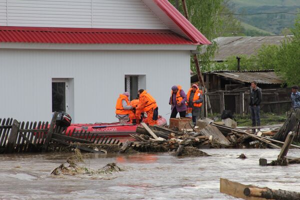 Sibérie/inondations: 24.000 personnes évacuées dans l'Altaï - Sputnik Afrique