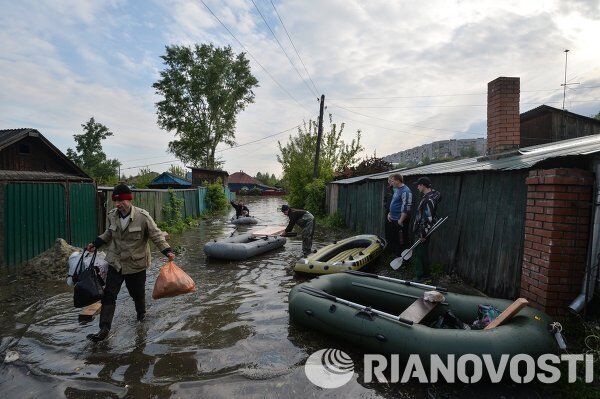 Russie: l'Altaï en proie aux inondations - Sputnik Afrique