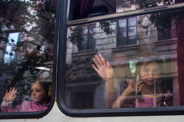 Russie/sud: plus de 110.000 réfugiés ukrainiens depuis le début du mois - Sputnik Afrique