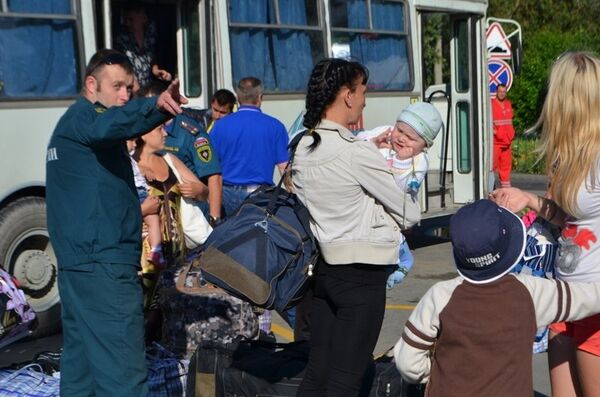 Russie: 14.300 réfugiés ukrainiens dans les centres d'hébergement - Sputnik Afrique